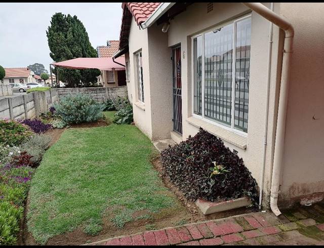 3 bed property to rent in EVANS PARK